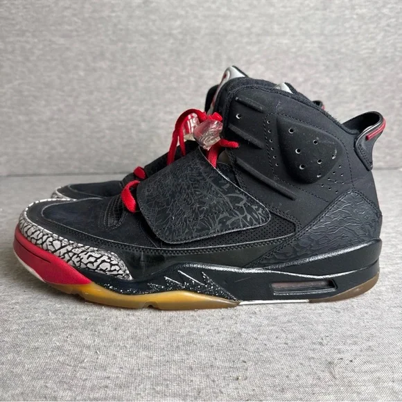 Nike AIR JORDAN Son Of Mars Mid Low Bred 512245-001 Men's Size 12 Black/ Red - Picture 4 of 13